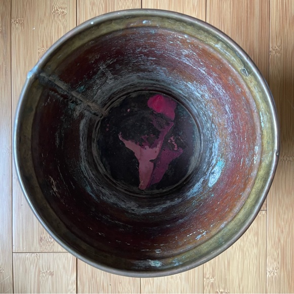 Hammered Brass and Copper Container with Poseidon-like Handles - Picture 10 of 10